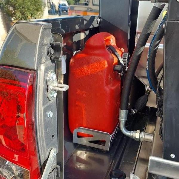 Delivery: Pickup AIB Protezione Civile Regione Sicilia